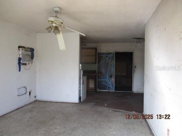 На продажу: $169,900 (3 спален, 1 ванн, 1035 Квадратных фут)