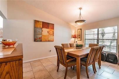 En Renta: $3,500 (4 camas, 2 baños, 2025 Pies cuadrados)