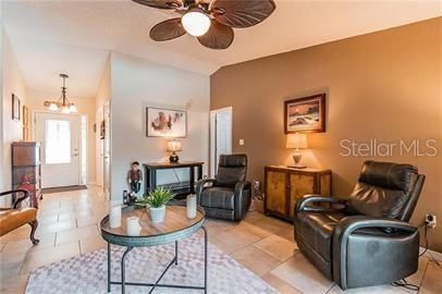 En Renta: $3,500 (4 camas, 2 baños, 2025 Pies cuadrados)