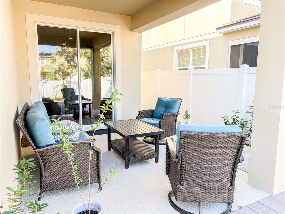 En Venta: $580,000 (4 camas, 2 baños, 2345 Pies cuadrados)