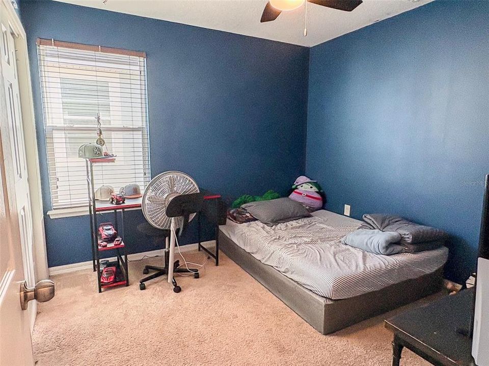 En Venta: $580,000 (4 camas, 2 baños, 2345 Pies cuadrados)