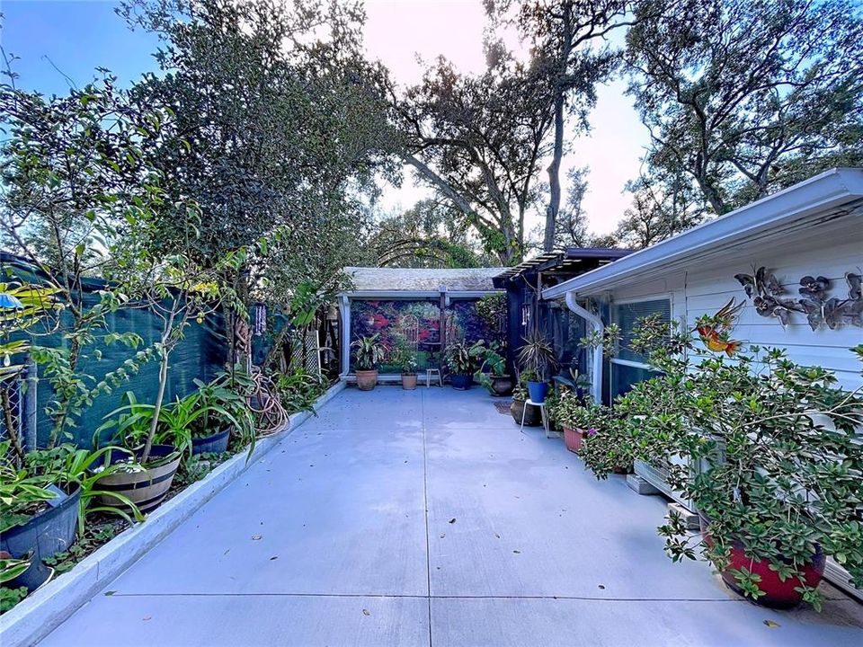 For Sale: $525,000 (4 beds, 2 baths, 1886 Square Feet)