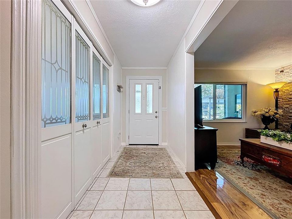 For Sale: $525,000 (4 beds, 2 baths, 1886 Square Feet)