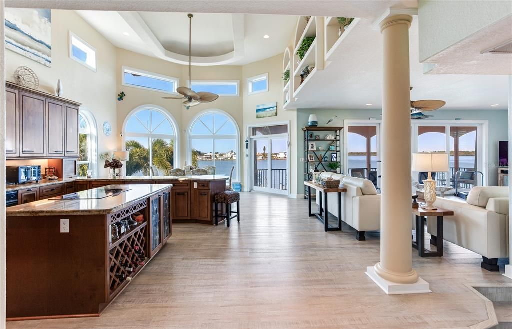 待售: $2,695,000 (4 贝兹, 3 浴室, 3768 平方英尺)