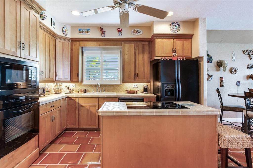 待售: $2,695,000 (4 贝兹, 3 浴室, 3768 平方英尺)