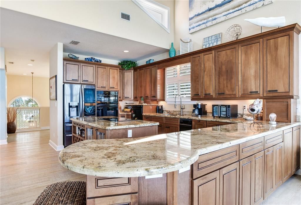 待售: $2,695,000 (4 贝兹, 3 浴室, 3768 平方英尺)