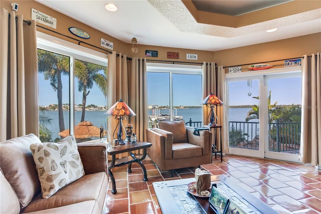 待售: $2,695,000 (4 贝兹, 3 浴室, 3768 平方英尺)