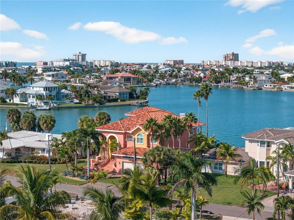 待售: $2,695,000 (4 贝兹, 3 浴室, 3768 平方英尺)