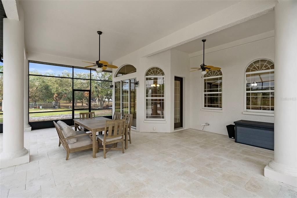 For Sale: $3,000,000 (6 beds, 4 baths, 6232 Square Feet)