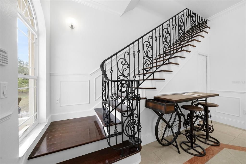 For Sale: $3,000,000 (6 beds, 4 baths, 6232 Square Feet)