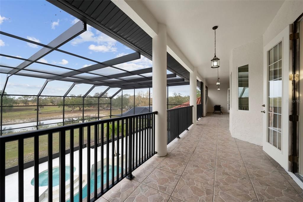 For Sale: $3,000,000 (6 beds, 4 baths, 6232 Square Feet)