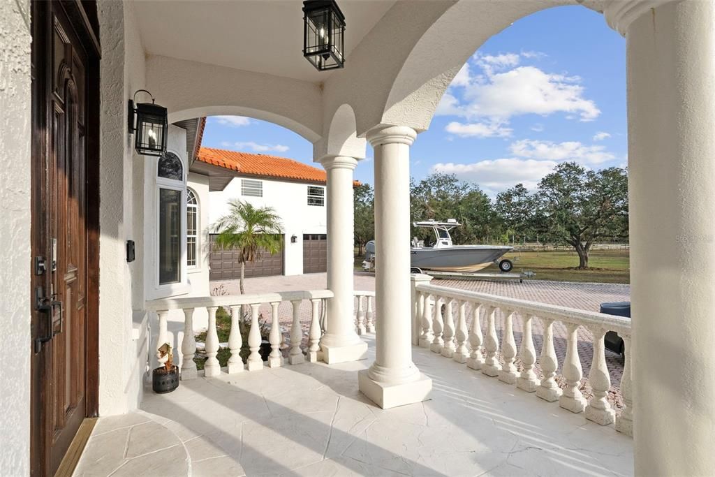 For Sale: $3,000,000 (6 beds, 4 baths, 6232 Square Feet)