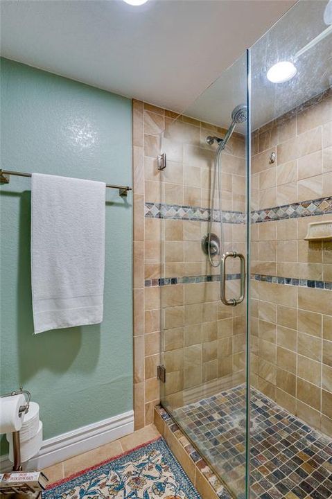 En Venta: $289,000 (2 camas, 2 baños, 1205 Pies cuadrados)