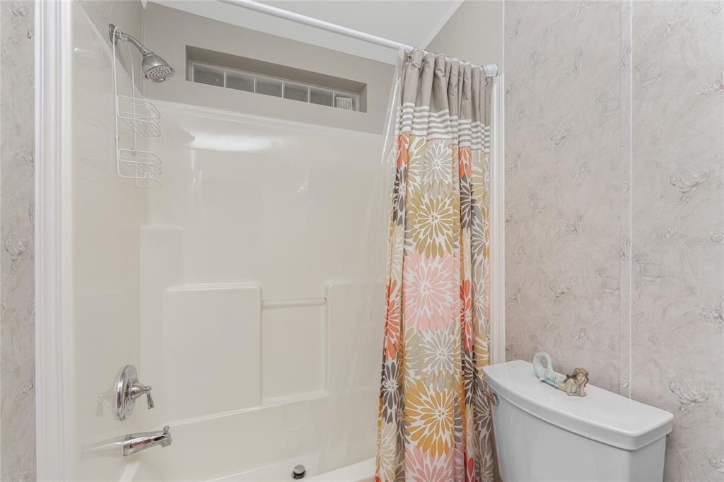 待售: $219,900 (3 贝兹, 2 浴室, 1860 平方英尺)