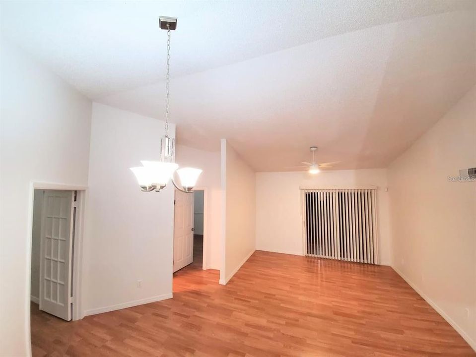 В аренду: $1,500 (3 спален, 2 ванн, 1158 Квадратных фут)