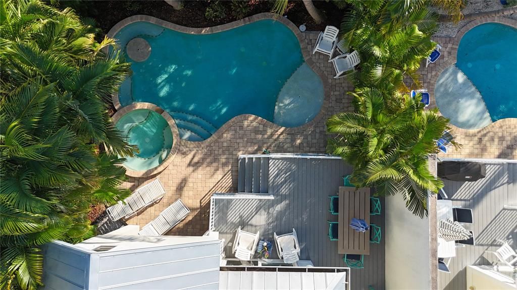 For Sale: $1,495,000 (4 beds, 3 baths, 1474 Square Feet)