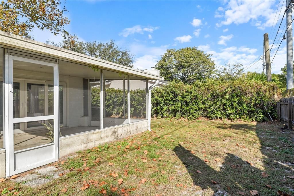 В аренду: $4,200 (4 спален, 2 ванн, 2368 Квадратных фут)