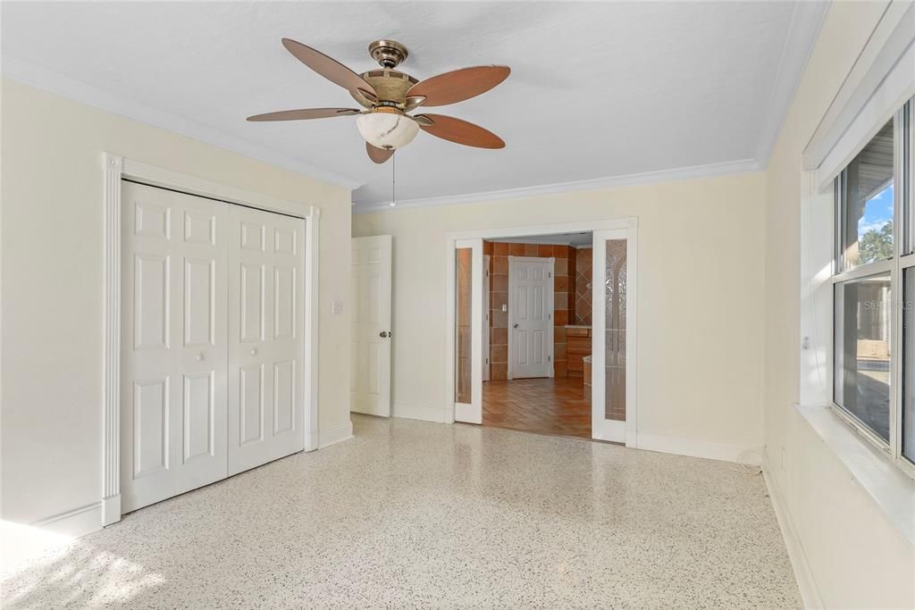 В аренду: $4,200 (4 спален, 2 ванн, 2368 Квадратных фут)