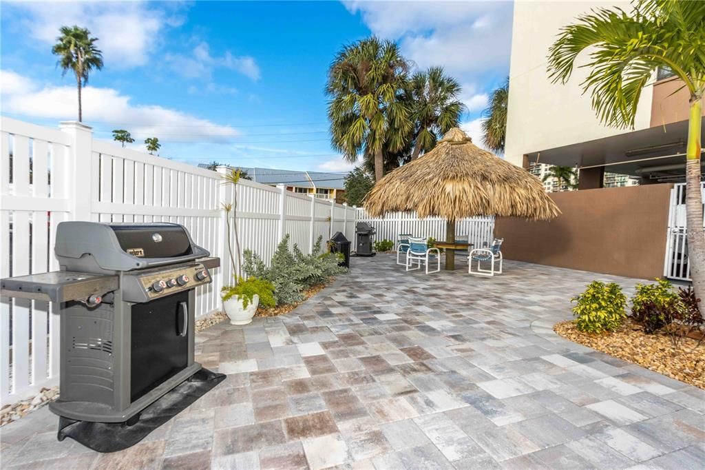 На продажу: $319,000 (1 спален, 1 ванн, 760 Квадратных фут)