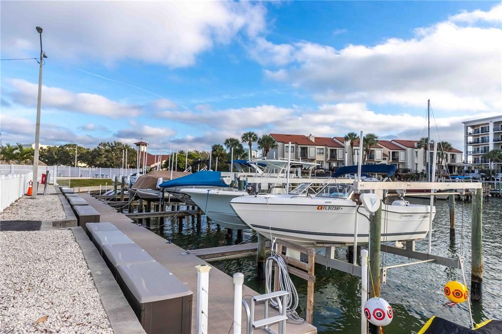 На продажу: $319,000 (1 спален, 1 ванн, 760 Квадратных фут)