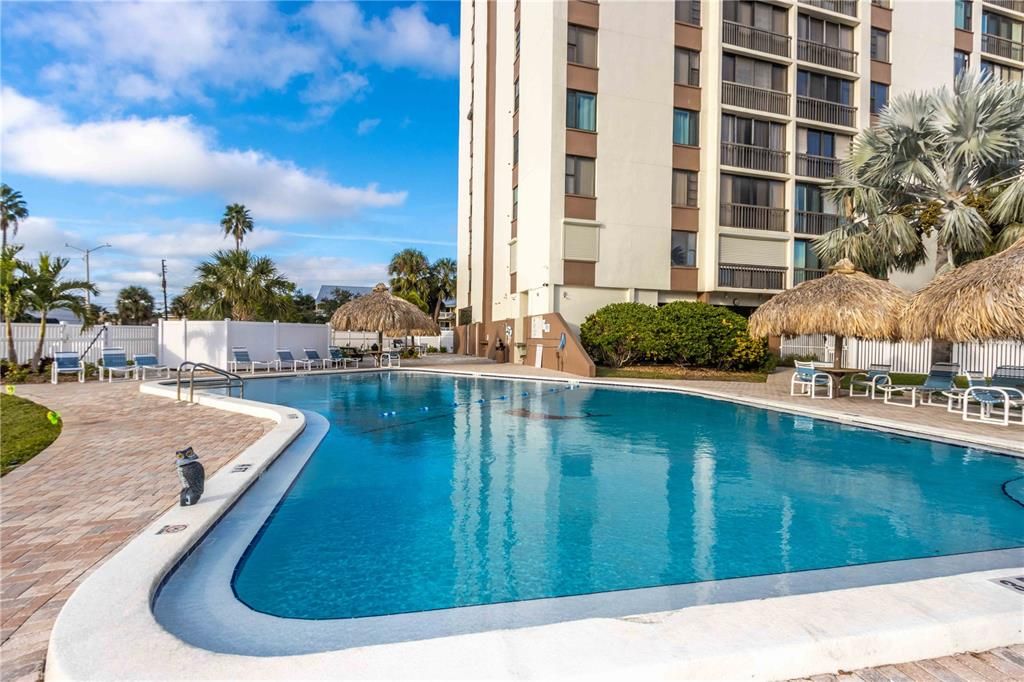 На продажу: $319,000 (1 спален, 1 ванн, 760 Квадратных фут)