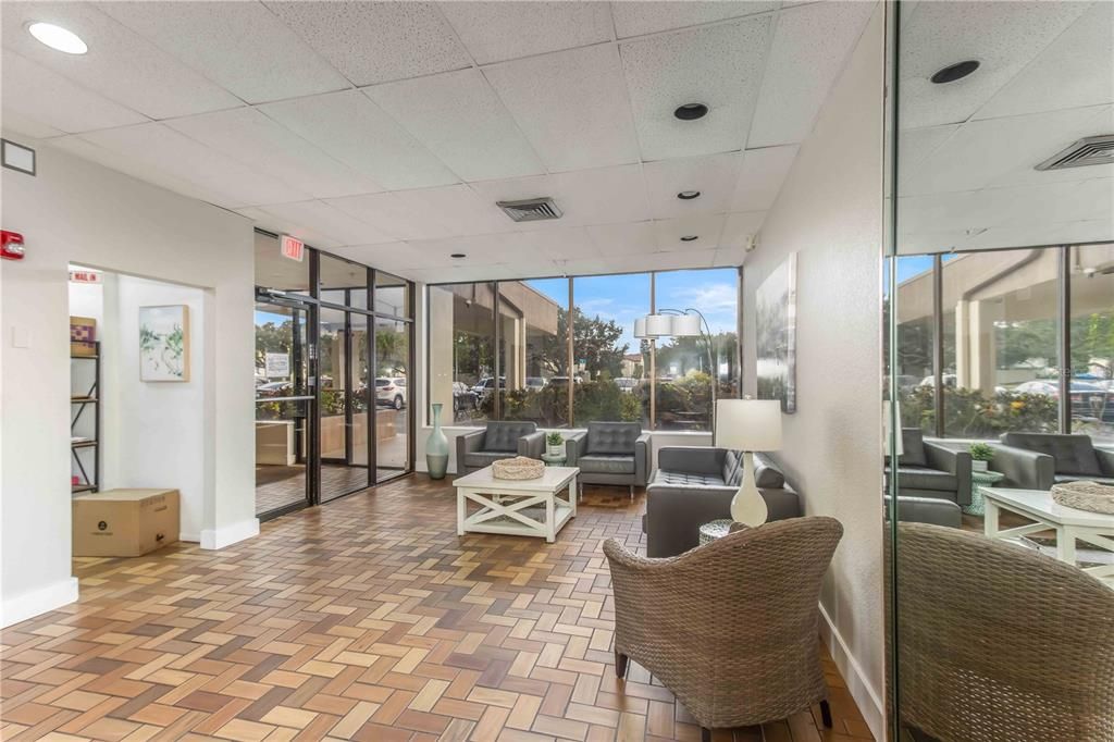 На продажу: $319,000 (1 спален, 1 ванн, 760 Квадратных фут)