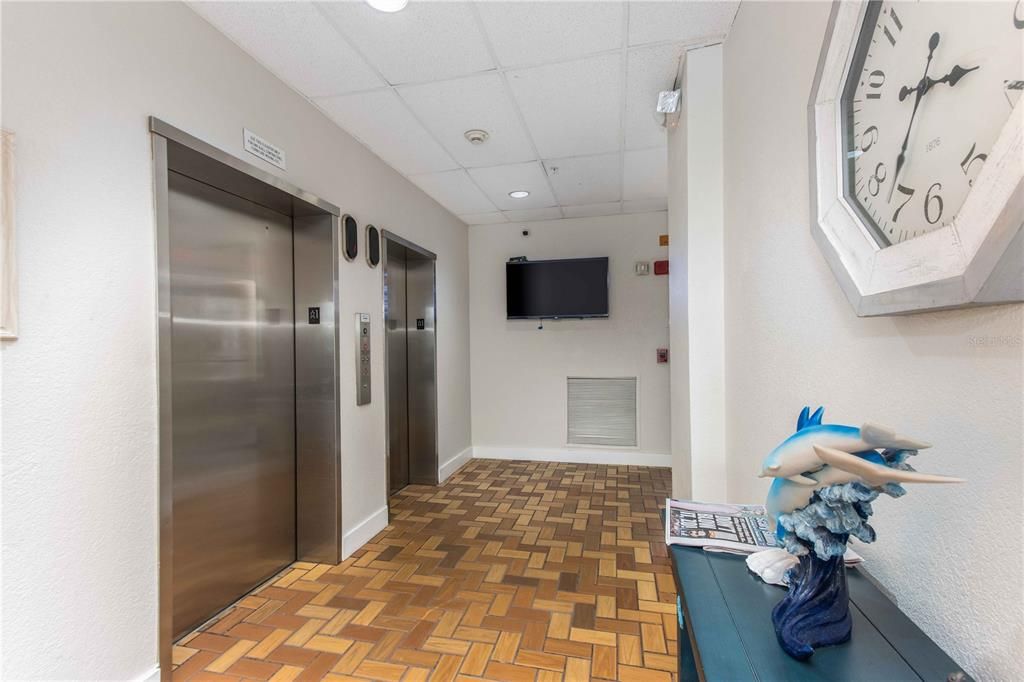 На продажу: $319,000 (1 спален, 1 ванн, 760 Квадратных фут)