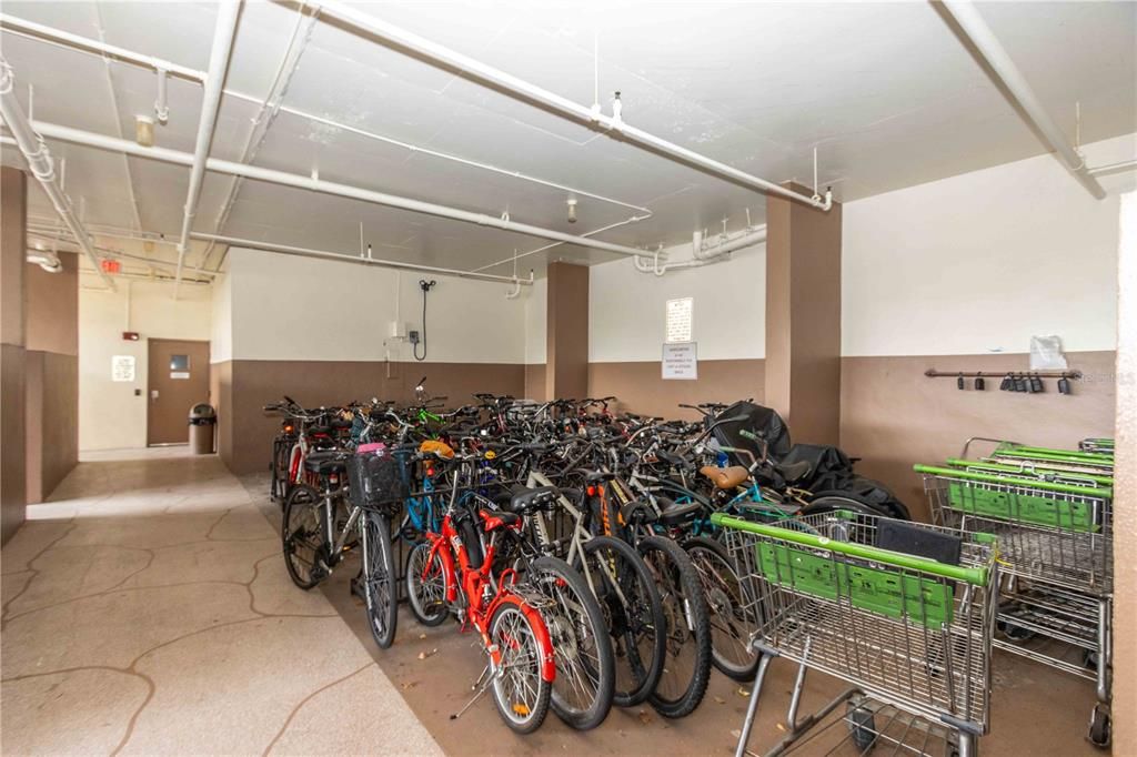 На продажу: $319,000 (1 спален, 1 ванн, 760 Квадратных фут)