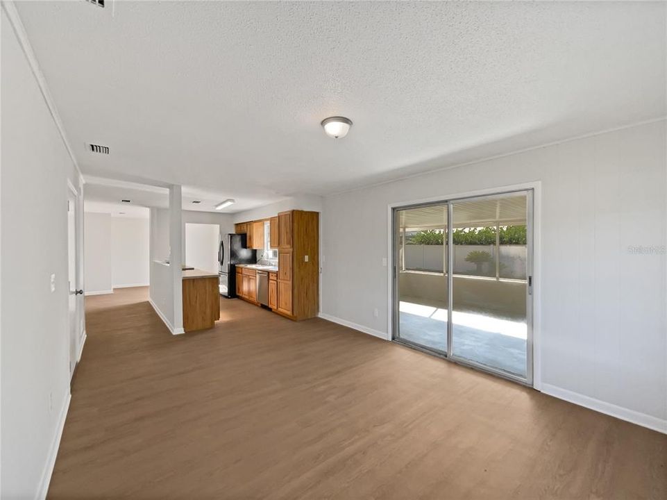 На продажу: $256,000 (3 спален, 2 ванн, 1499 Квадратных фут)