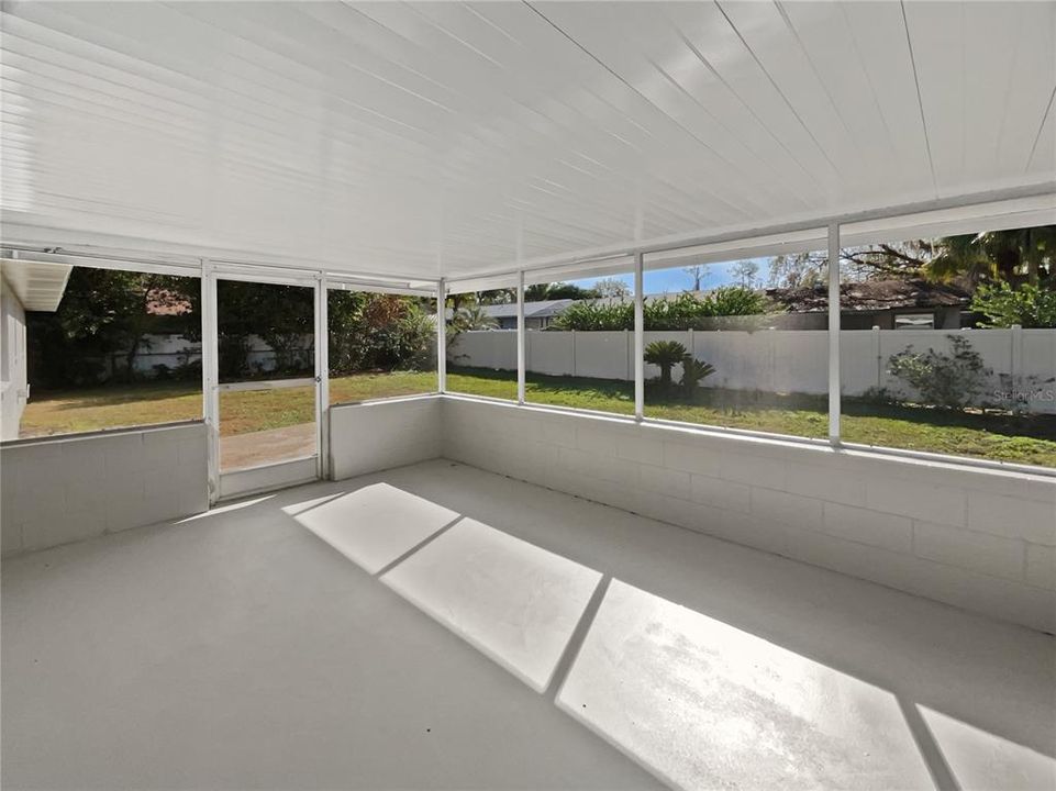 На продажу: $256,000 (3 спален, 2 ванн, 1499 Квадратных фут)