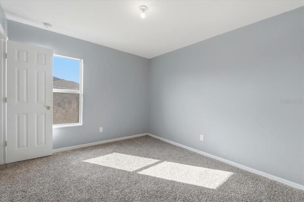 На продажу: $365,000 (3 спален, 2 ванн, 2560 Квадратных фут)