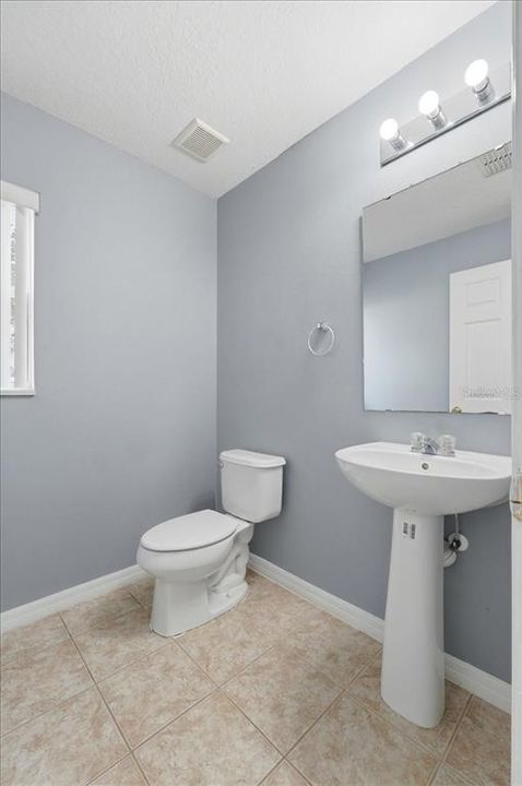 На продажу: $365,000 (3 спален, 2 ванн, 2560 Квадратных фут)