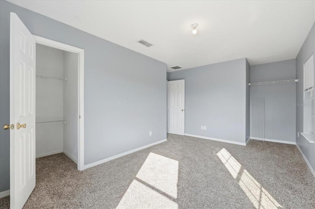 На продажу: $365,000 (3 спален, 2 ванн, 2560 Квадратных фут)