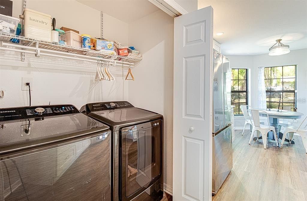 На продажу: $360,000 (3 спален, 2 ванн, 1434 Квадратных фут)