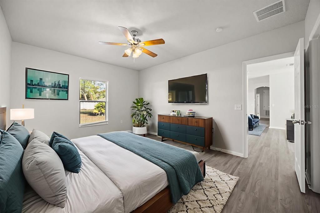 En Venta: $269,900 (3 camas, 2 baños, 1474 Pies cuadrados)