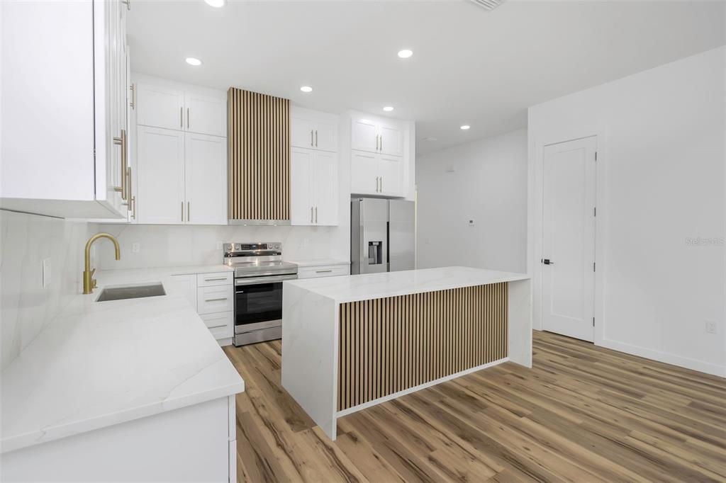 En Venta: $495,000 (3 camas, 2 baños, 1475 Pies cuadrados)