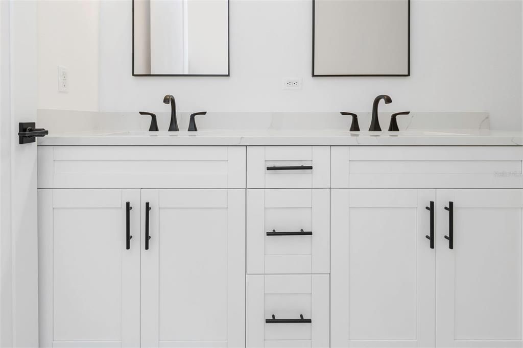 En Venta: $495,000 (3 camas, 2 baños, 1475 Pies cuadrados)