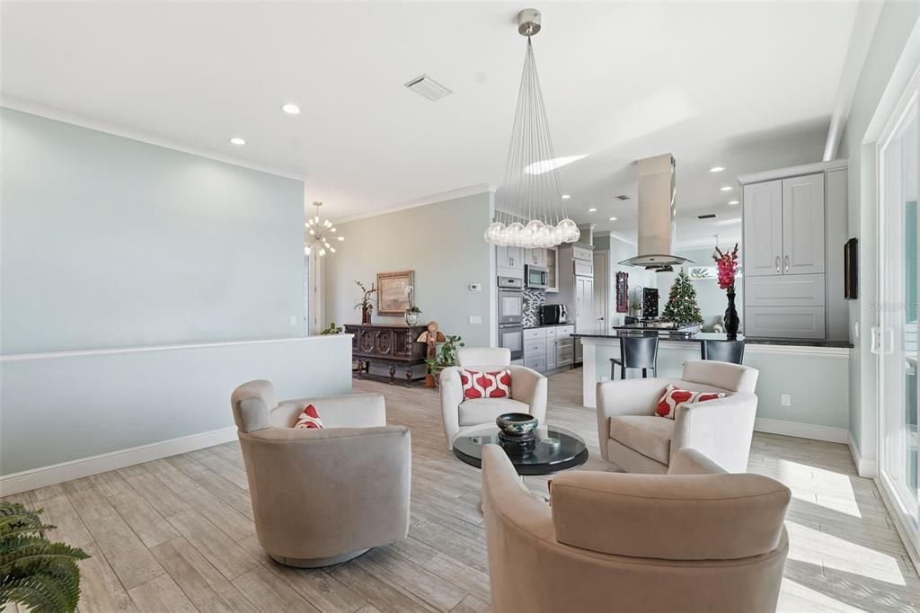 待售: $3,275,000 (3 贝兹, 2 浴室, 2513 平方英尺)