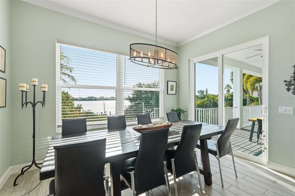 待售: $3,275,000 (3 贝兹, 2 浴室, 2513 平方英尺)