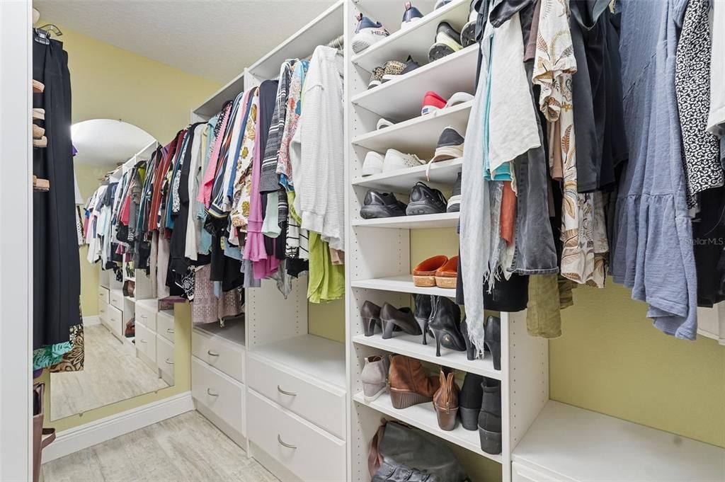 待售: $3,275,000 (3 贝兹, 2 浴室, 2513 平方英尺)