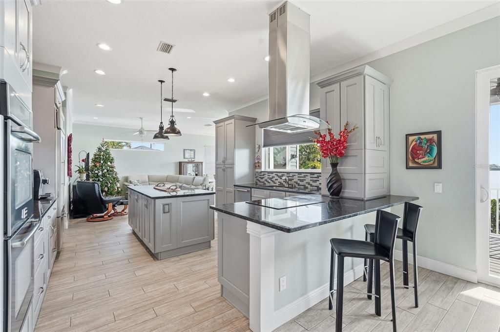 待售: $3,275,000 (3 贝兹, 2 浴室, 2513 平方英尺)