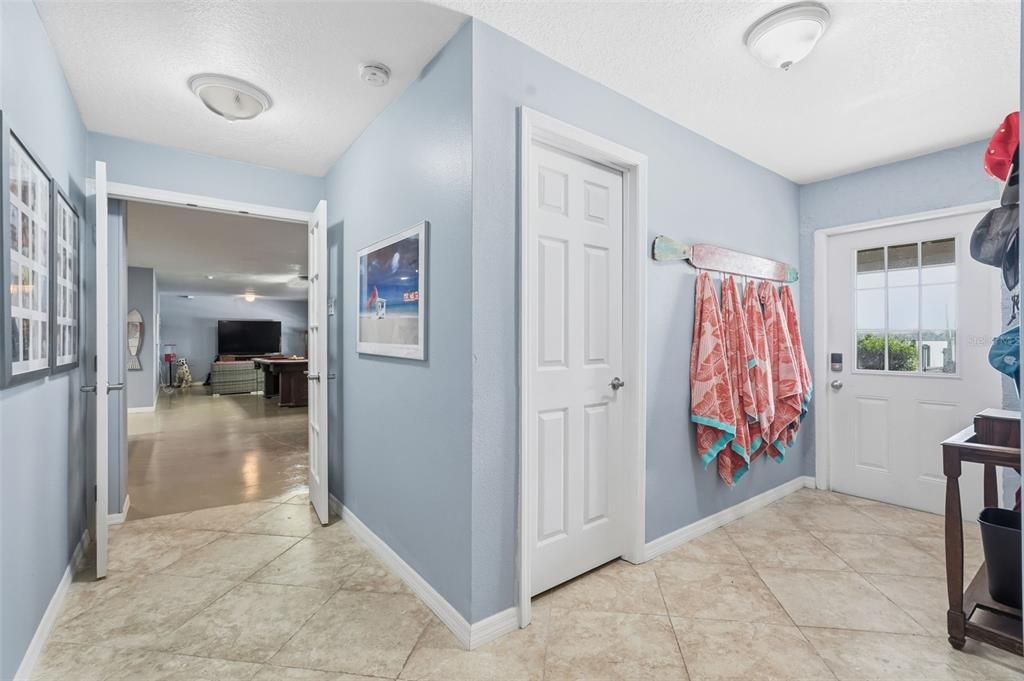 待售: $3,275,000 (3 贝兹, 2 浴室, 2513 平方英尺)