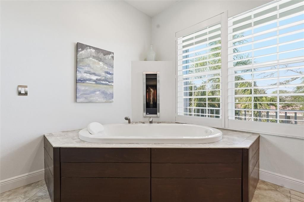 待售: $3,275,000 (3 贝兹, 2 浴室, 2513 平方英尺)