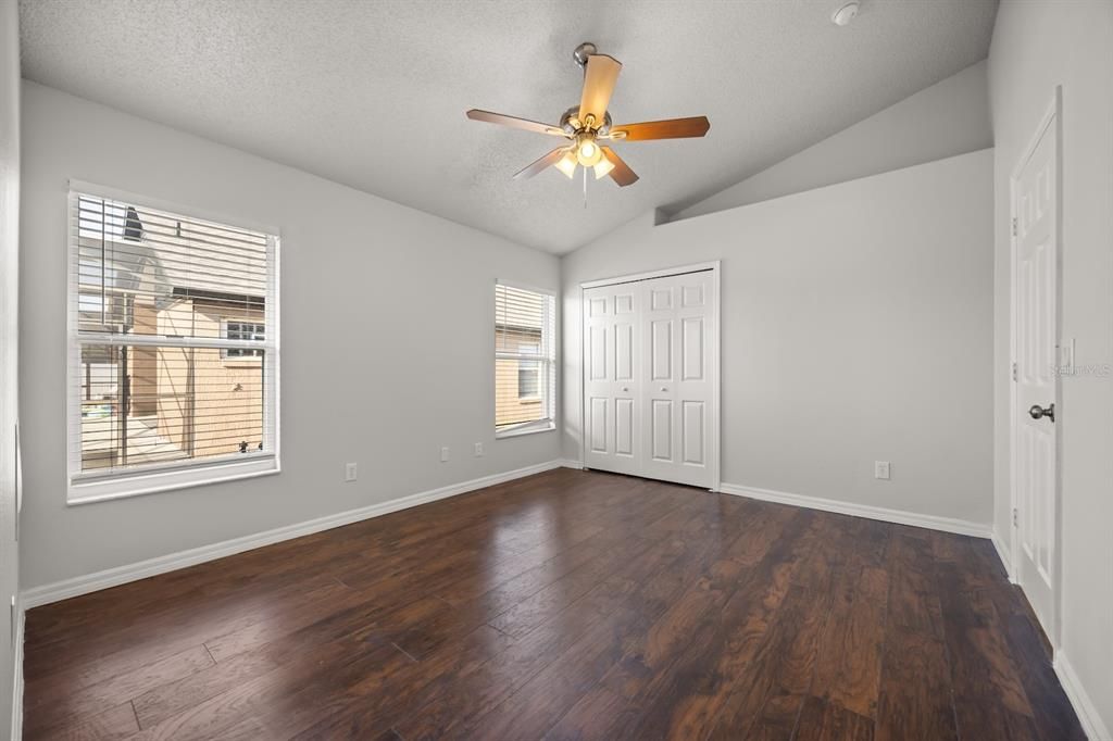 For Sale: $495,000 (5 beds, 4 baths, 2136 Square Feet)