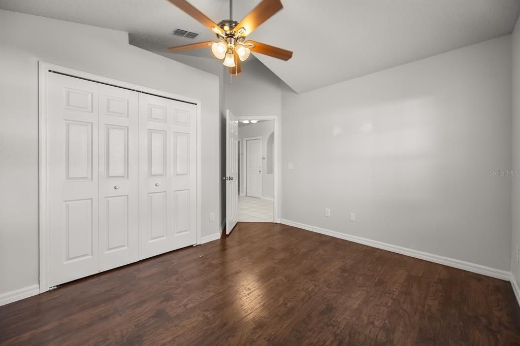 For Sale: $495,000 (5 beds, 4 baths, 2136 Square Feet)