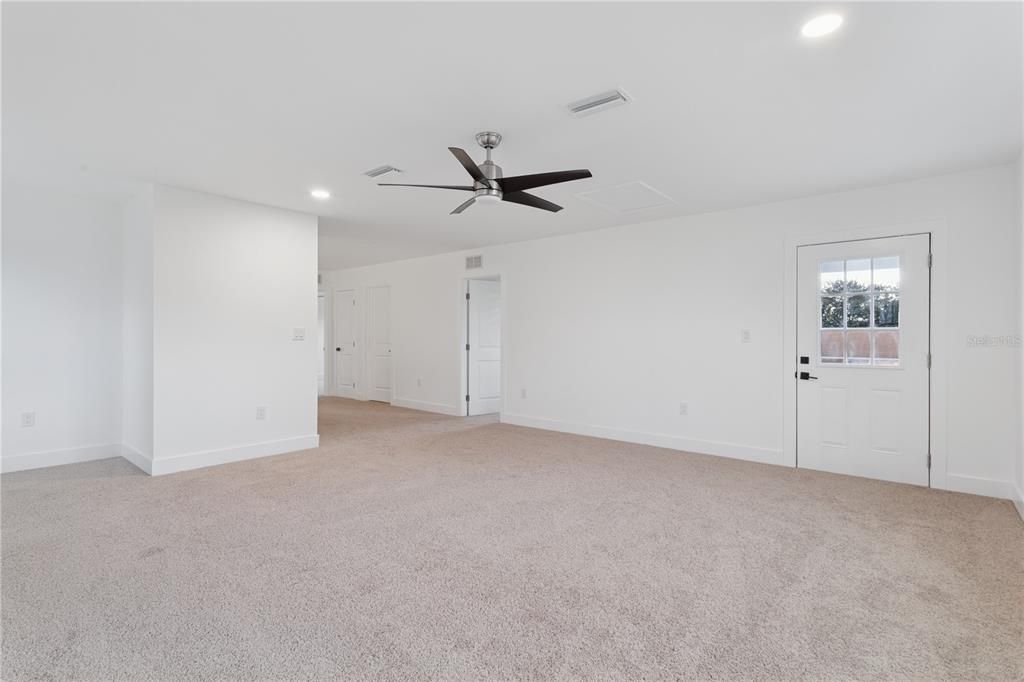 En Venta: $660,000 (4 camas, 2 baños, 2548 Pies cuadrados)