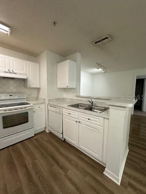 For Rent: $1,475 (2 beds, 2 baths, 1083 Square Feet)
