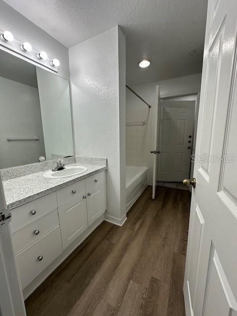 For Rent: $1,475 (2 beds, 2 baths, 1083 Square Feet)