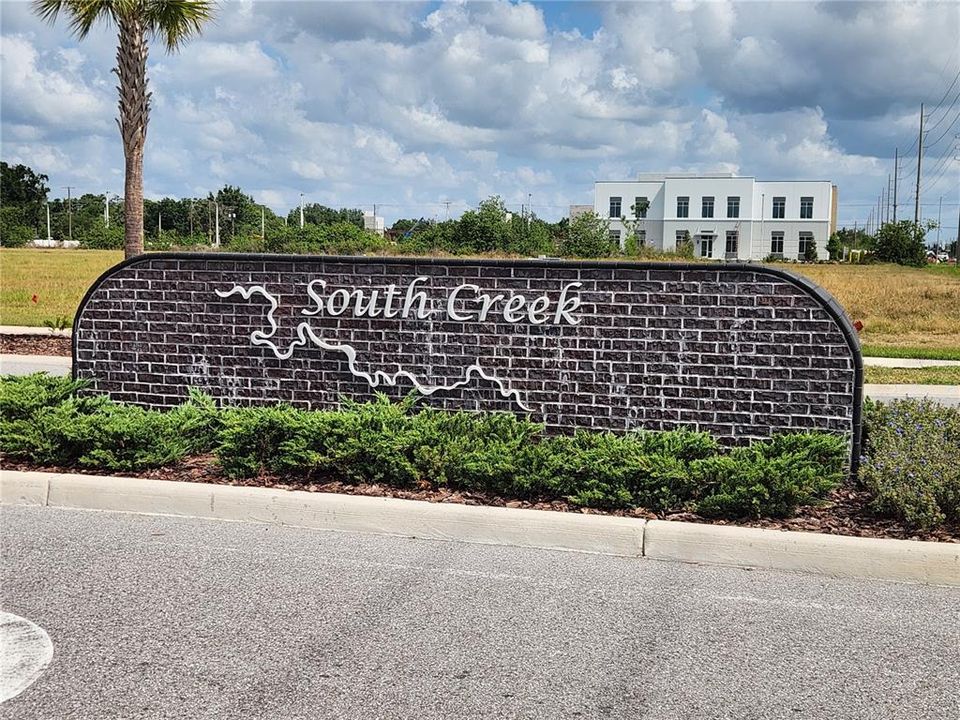 В аренду: $2,200 (4 спален, 2 ванн, 1915 Квадратных фут)