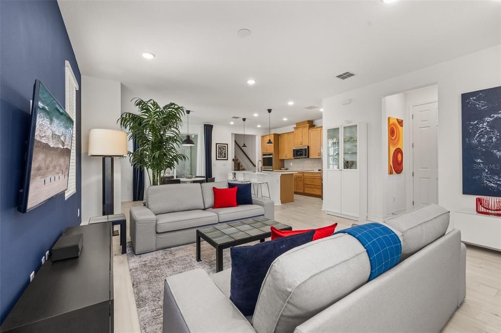 For Sale: $649,000 (3 beds, 2 baths, 1775 Square Feet)